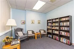 3227 King St E #610 — Photo 22