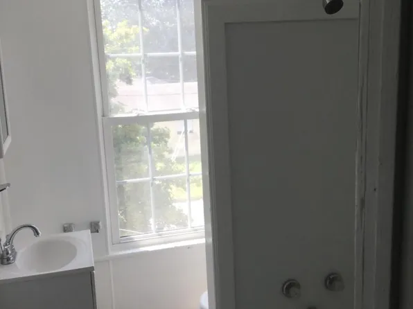 2328 Barraud Ave, Norfolk, VA 23504