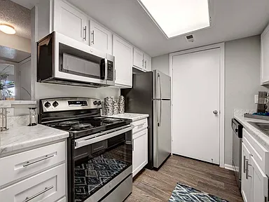 Waterfield Court Apartment Homes