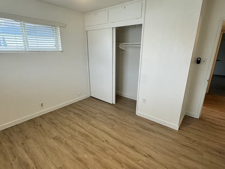3140 N 6th Ave — Photo 16