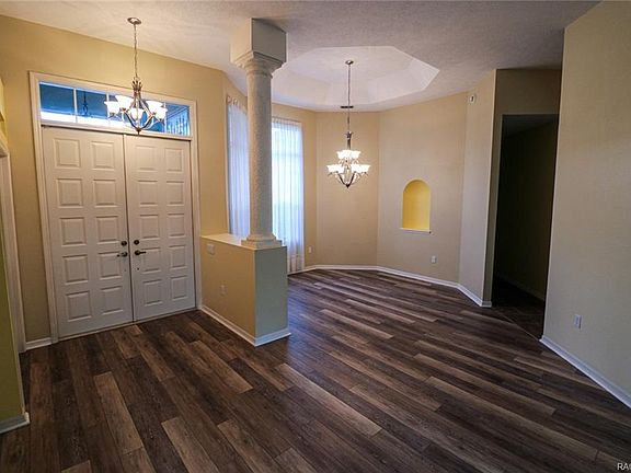 5th image of 2746 N Canterbury Lake Dr