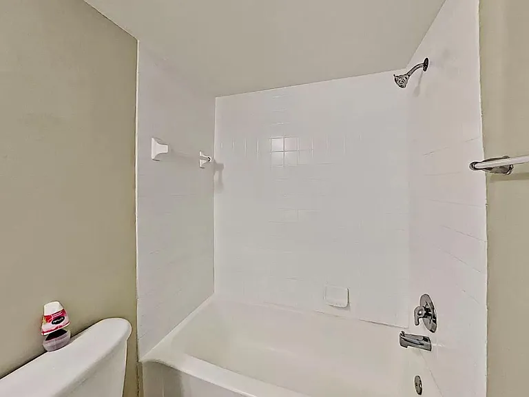 7670 Westwood Dr #720 — Photo 18