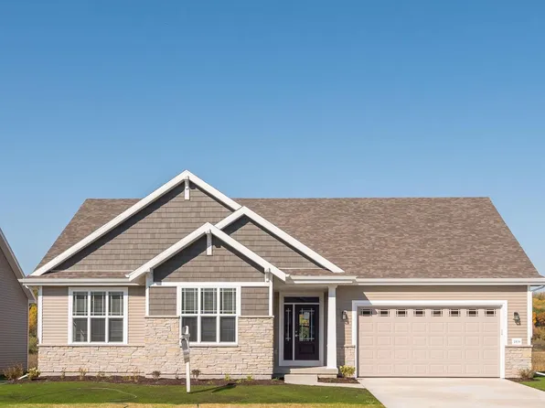 2038 Autumn Lake Parkway, Madison, WI 53718