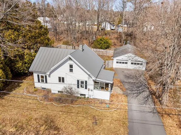 10 Patterson Street, Hampden, ME 04444