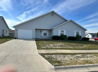 1313 Tully Dr, Sidney, OH 45365