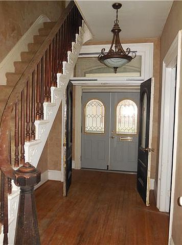 1st image of 75 East Ave