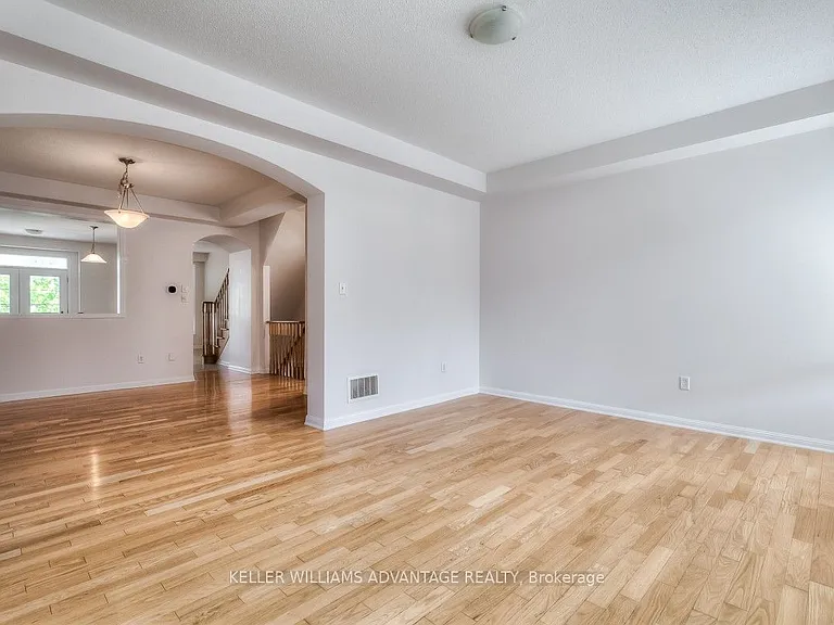 29 Winkler Ter — Photo 8