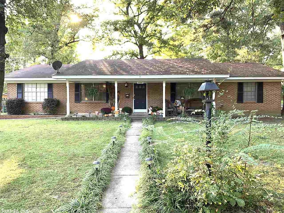 1st image of 4006 S Holly St