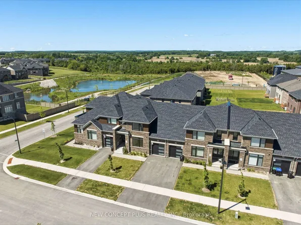 11 Bayberry Dr, Adjala Tosorontio, ON L0G 1W0