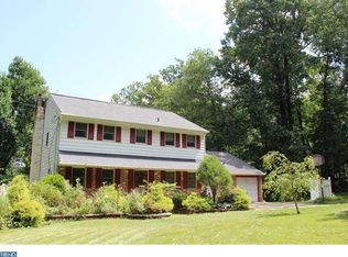 305 Wedgewood Dr, Pottstown, PA 19465