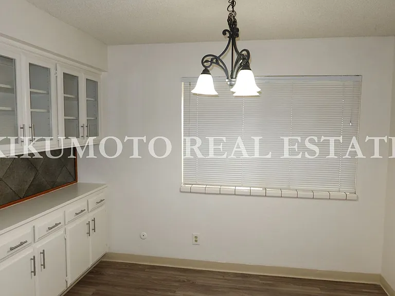 119 Parkshore Cir — Photo 4