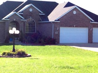 5150 E Wilson Turner Dr, Columbia, MO 65202