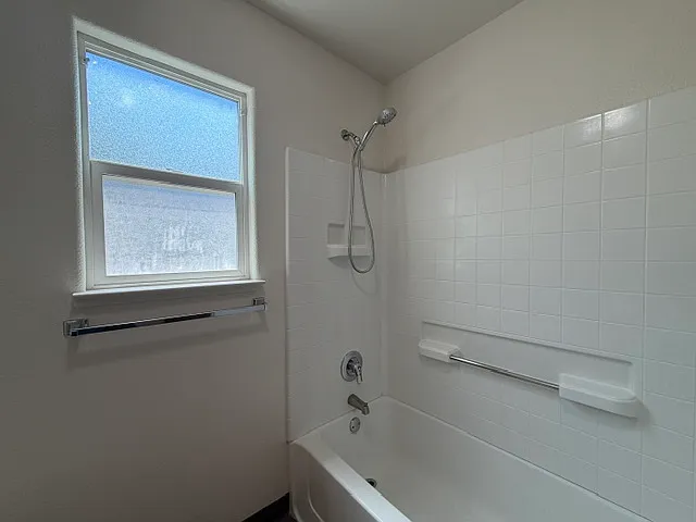 1332 Glenbrook Way — Photo 10