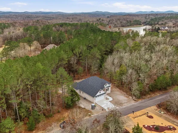 16 Soldado Ln, Hot Springs Village, AR 71909
