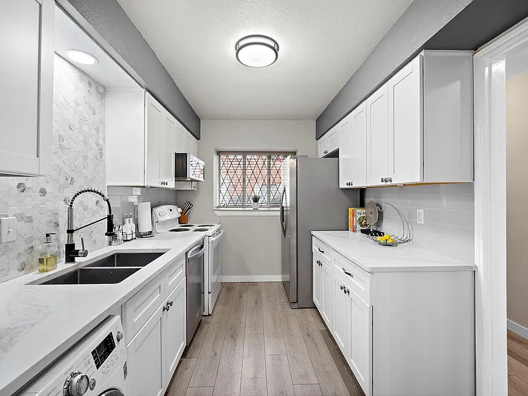6485 Burgoyne Rd #43 — Photo 8