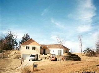 1105 Hill St, Crescent, IA 51526