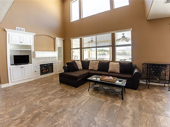 3rd image of 22480 Belcanto Dr