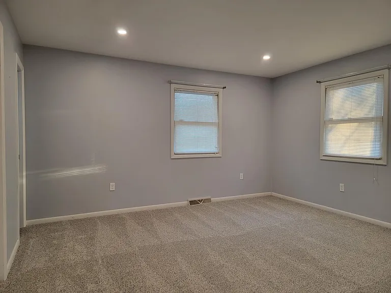 40 Pine Crest Dr — Photo 10