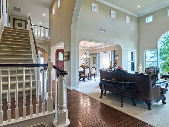 4th image of 29423 Welk Highland Dr