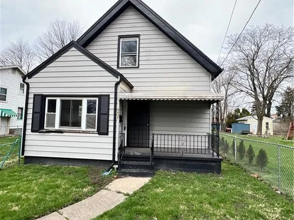 2437 Caledonia St, Toledo, OH 43605