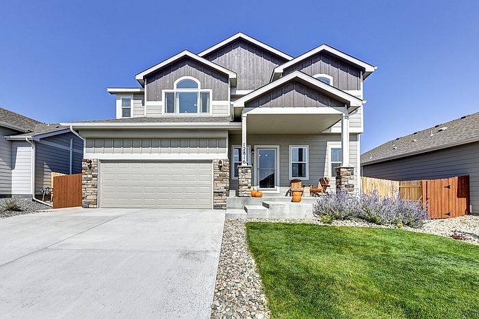 1st image of 12815 Scenic Walk Dr