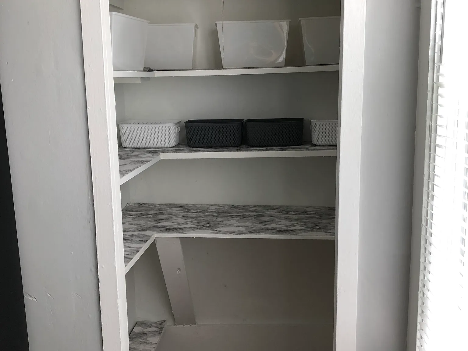 907 Court St — Photo 3