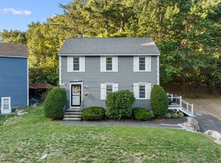 62 Burgundy Dr, Nashua, NH 03062