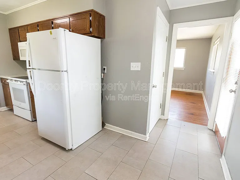 3810 Nandena Dr — Photo 7