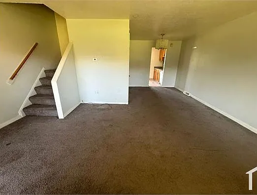 4889 Banbury Ct #6 — Photo 7