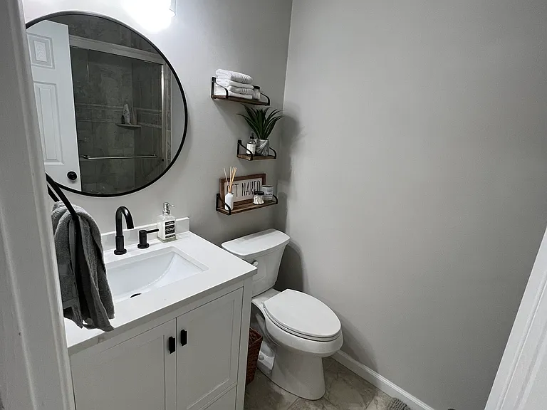 2405 Forest Edge Ct #304D — Photo 10