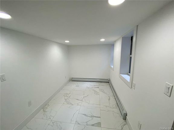 5th image of 3558 Willett Ave Floor 2