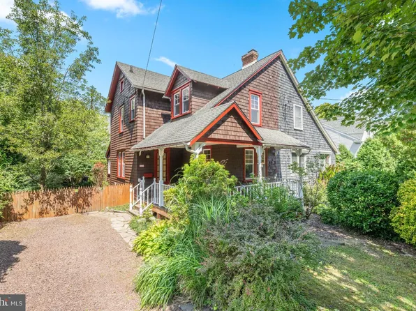 203 Dartmouth Ave, Swarthmore, PA 19081