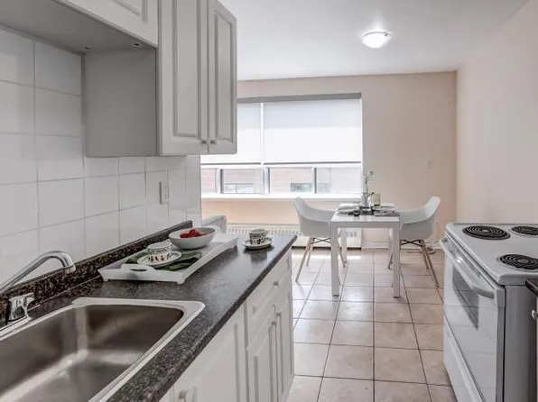 1555 Birchmount Rd, Toronto, ON