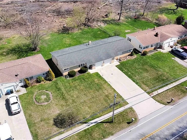 2587 Jaycox Rd — Photo 10