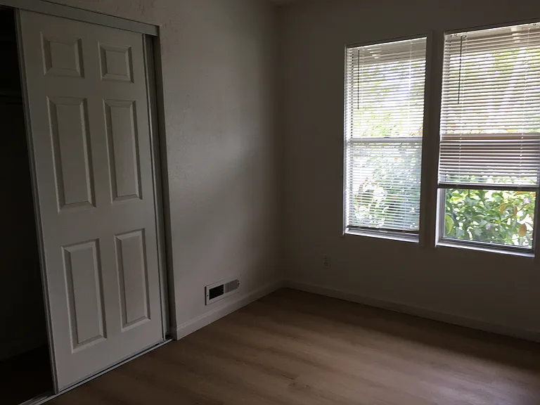 21100 White Fir Ct — Photo 9