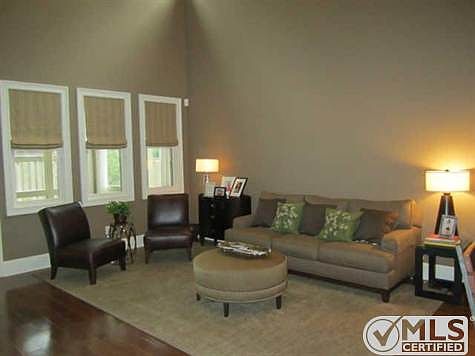 3rd image of 2367 River Terrace Dr #1