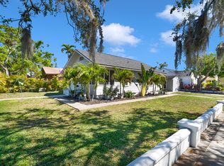 705 28th St N, Saint Petersburg, FL 33713