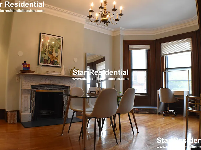 31 Fairfield St #201 — Photo 1