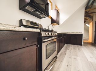 2140 W 19th St APT 3F, Chicago, IL 60608