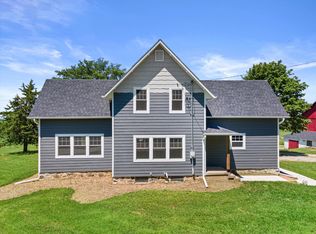 W2164 County Road O, Oconomowoc, WI 53066