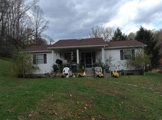 2461 Little Cabell Creek Rd, Ona, WV 25545