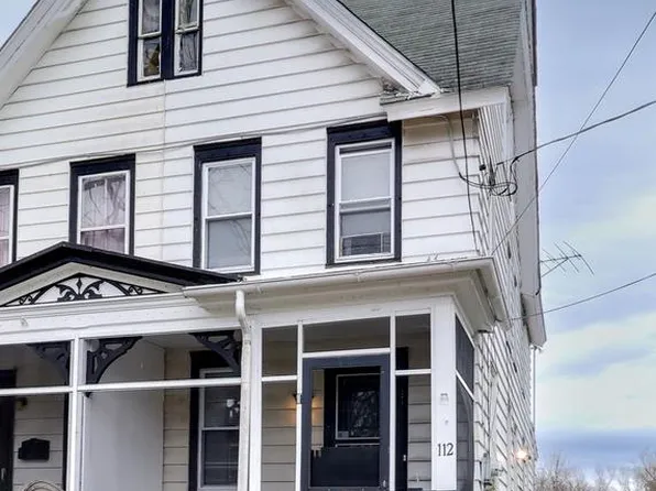112 8th St, Salem, NJ 08079