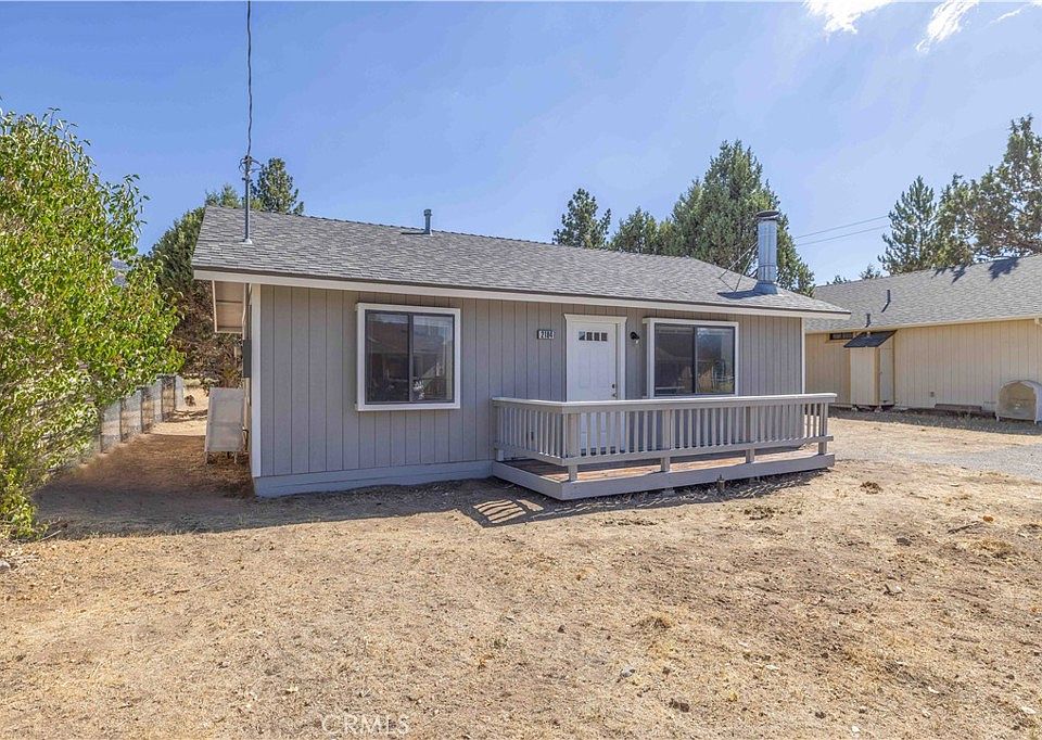 1st image of 2184 4th Ln
