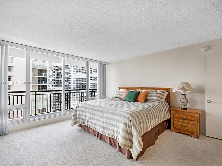 4280 Galt Ocean Dr #12H — Photo 11