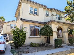 17826 Daffodil Hill St, Lathrop, CA 95330