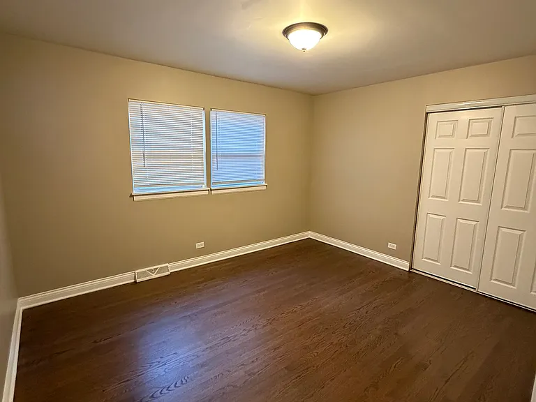 2316 W Arthur Ave #2 — Photo 15