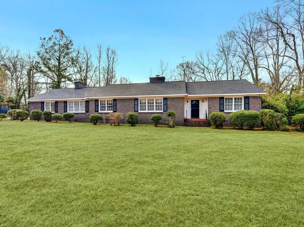 114 York St, Clinton, SC 29325