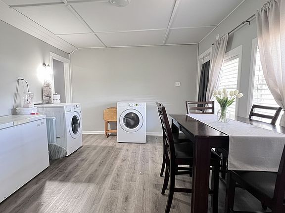 3rd image of 867 County Road 4131