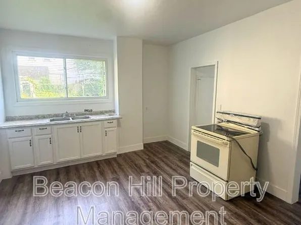 6514 Fullerton Ave, Cleveland, OH 44105