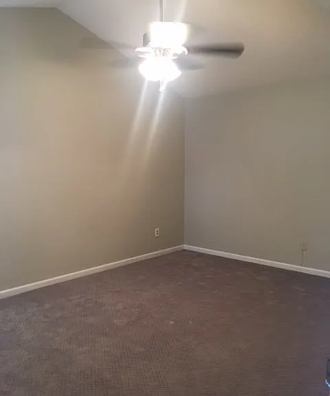 105 Rustling Oak Rdg — Photo 11